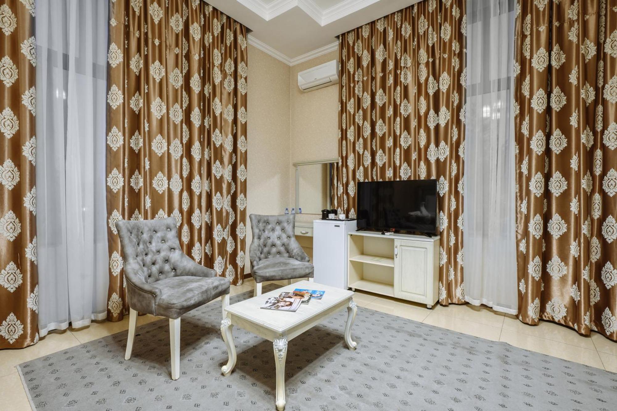 Sofiya Tashkent Hotel Eksteriør bilde